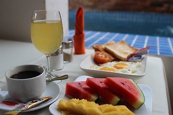 Boutique Cambo Hotel Сіємреап Екстер'єр фото